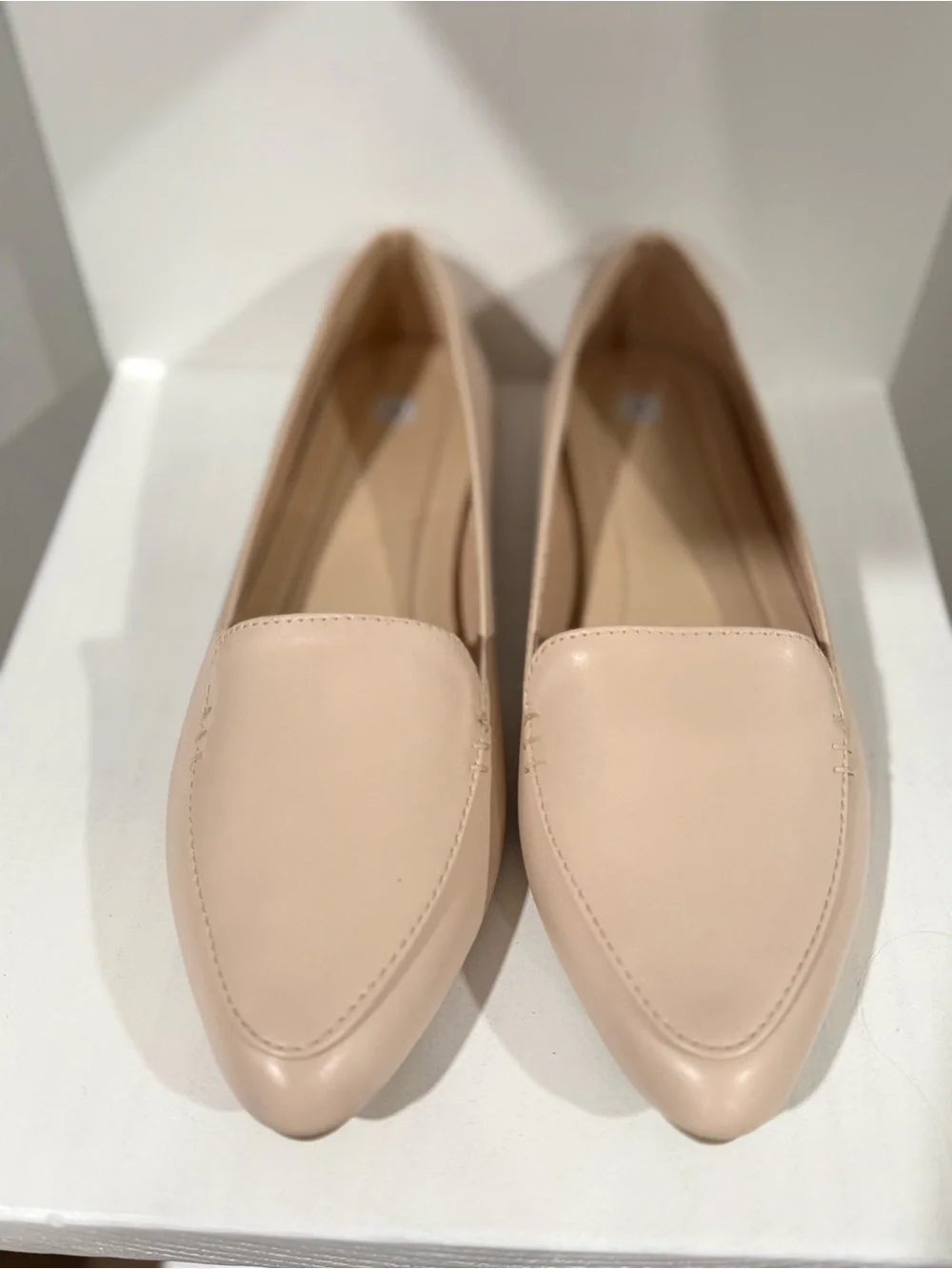 Classic Women's Leather Loafers in Blush